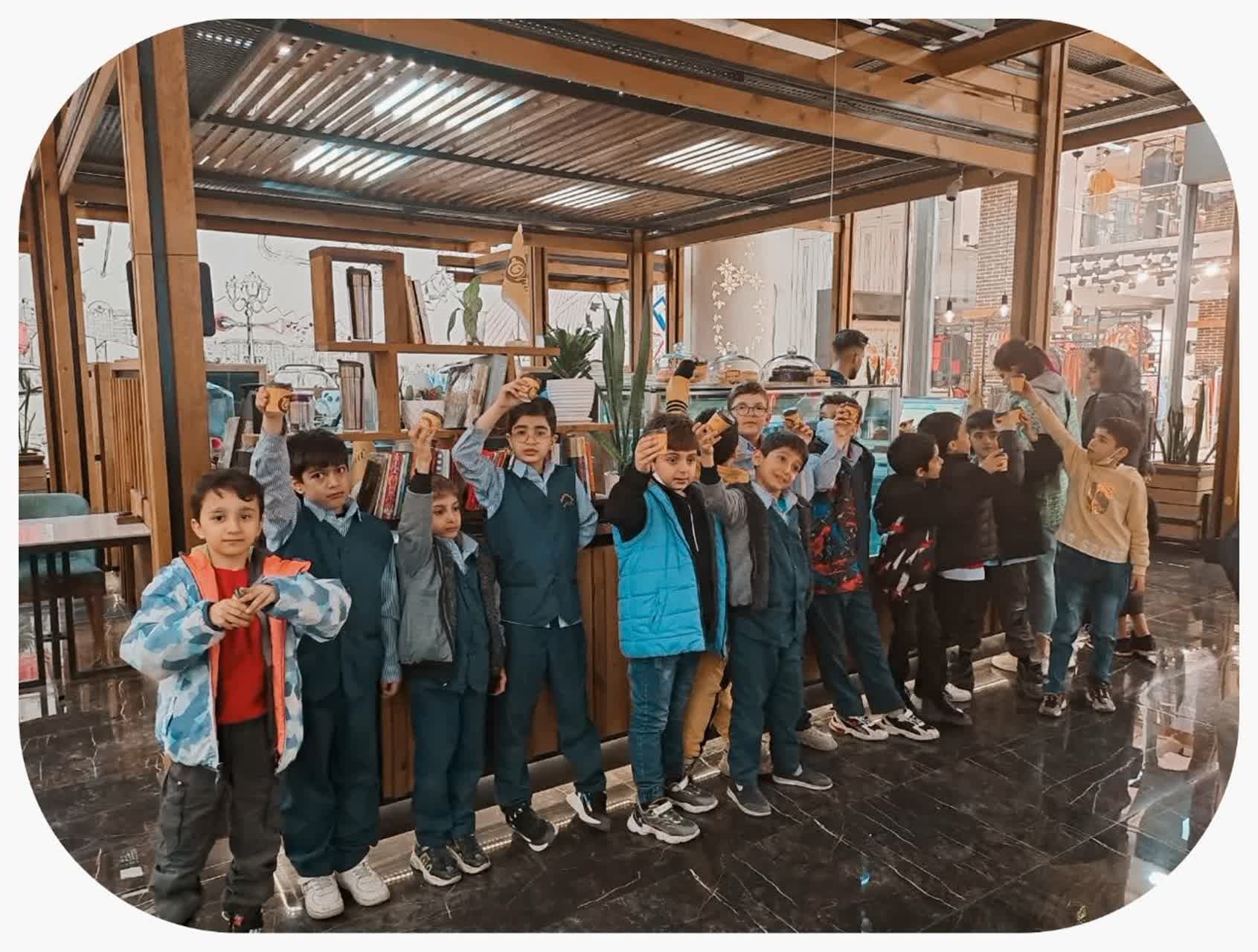 ۱۷ تکنیک برای حل مشکل تنبلی در نوشتن تکالیف بچه‌ها